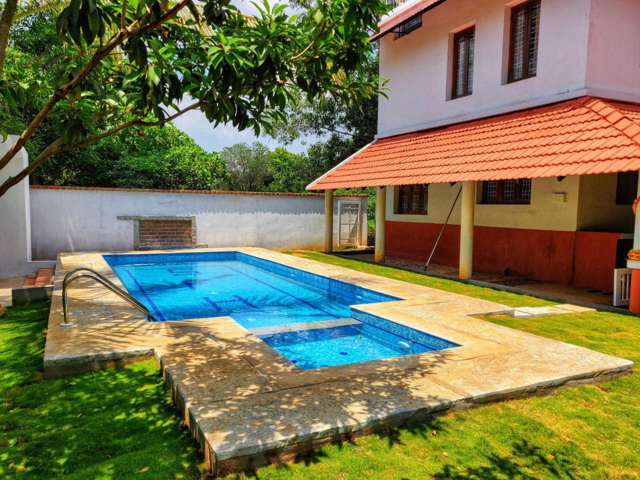 Sun Farm House Auroville Buitenkant foto