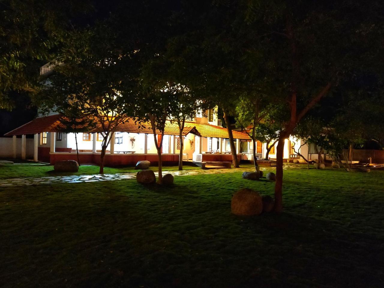 Sun Farm House Auroville Buitenkant foto
